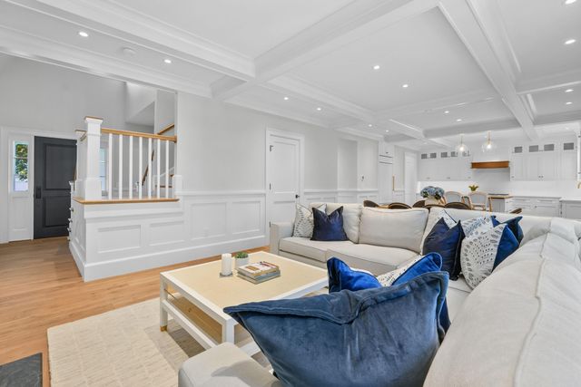 $3,850,000 | 287 Cedar Street, Chatham, MA 02633