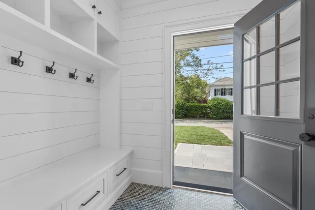 $3,850,000 | 287 Cedar Street, Chatham, MA 02633