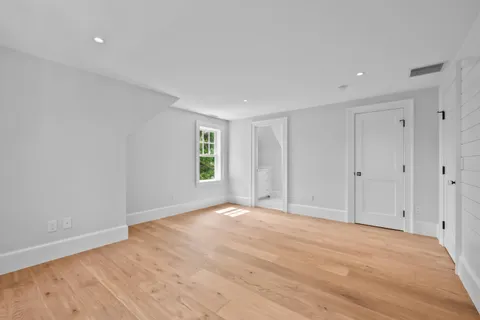 $3,850,000 | 287 Cedar Street, Chatham, MA 02633