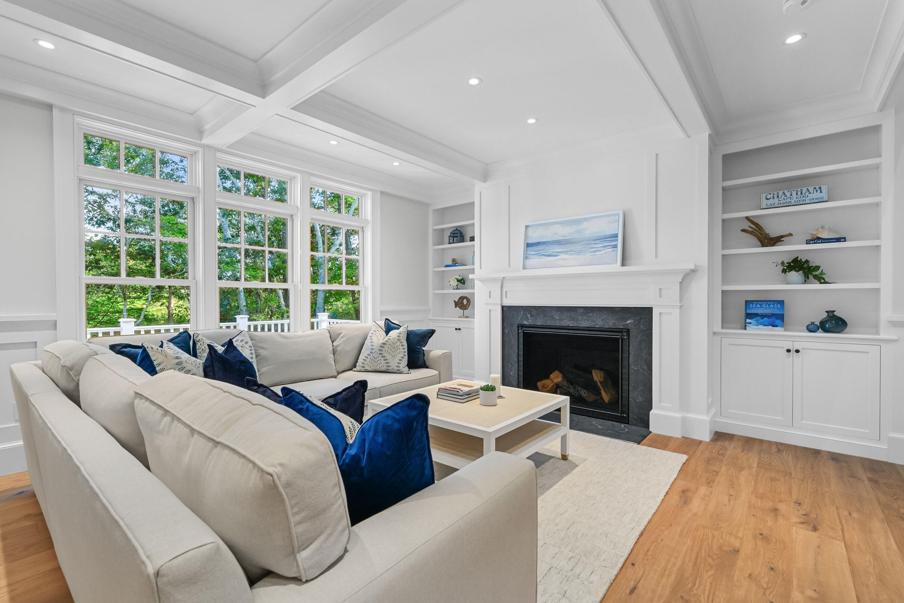 287 Cedar Street Chatham, MA 02633 - Photo 4 of 63 Living Room