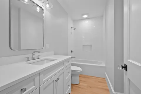 $3,850,000 | 287 Cedar Street, Chatham, MA 02633