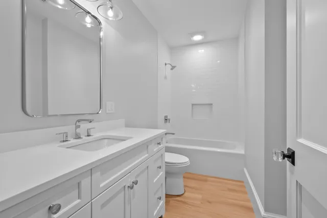 $3,850,000 | 287 Cedar Street, Chatham, MA 02633