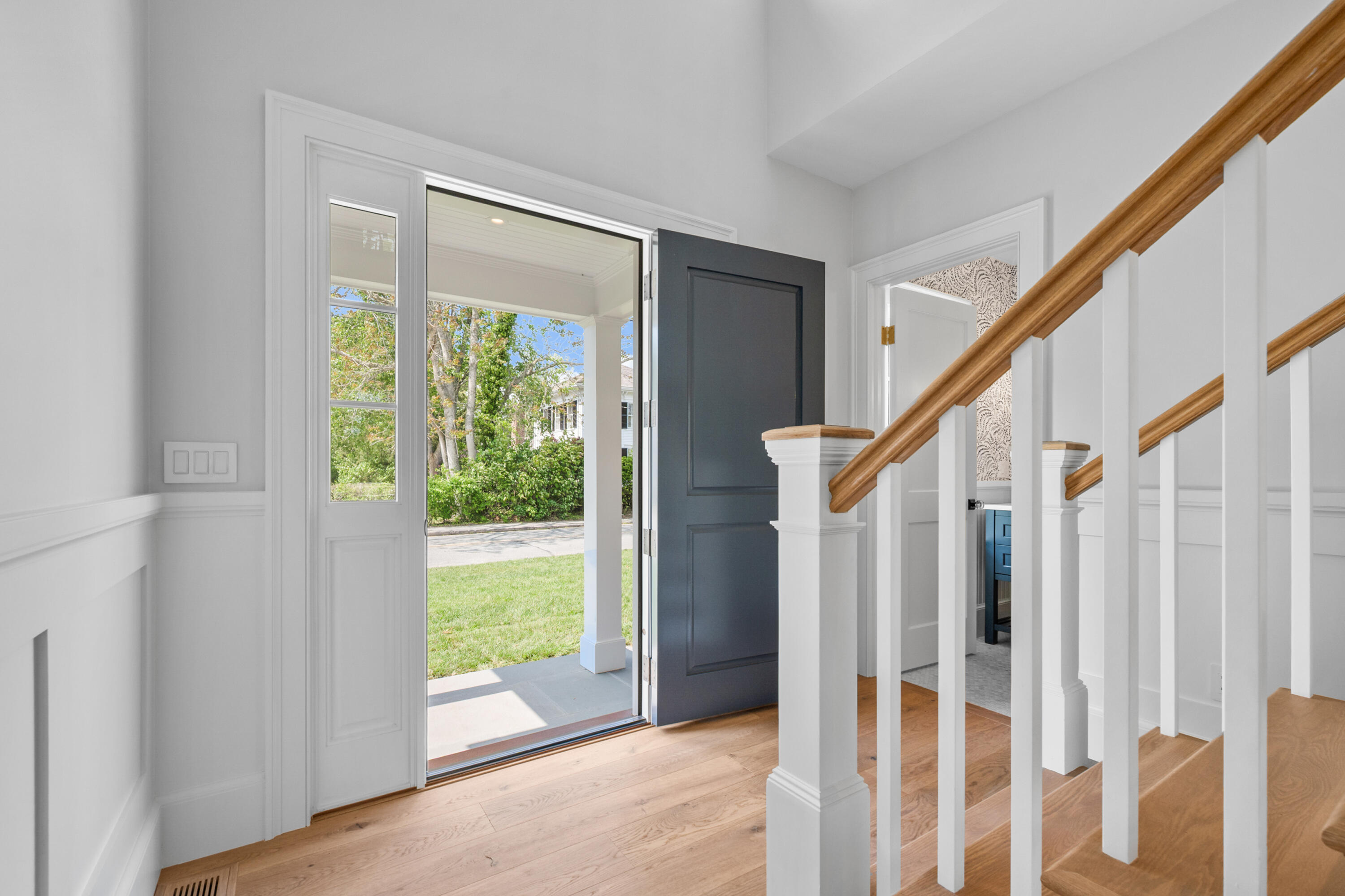 287 Cedar Street Chatham, MA 02633 - Photo 7 of 64 Front Door Entry