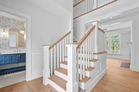 $3,850,000 | 287 Cedar Street, Chatham, MA 02633