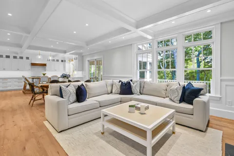 $3,850,000 | 287 Cedar Street, Chatham, MA 02633