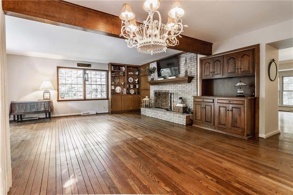 7919 Spring Mill Road Indianapolis, IN 46260 - Photo 17 of 54 Gallery Image 17