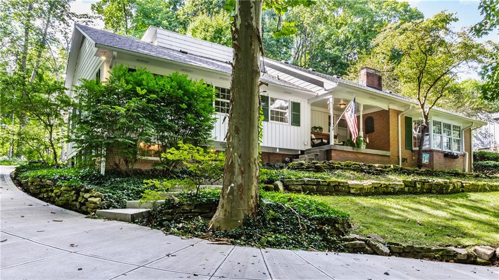 7919 Spring Mill Road Indianapolis, IN 46260 - Photo 3 of 54 Gallery Image 3