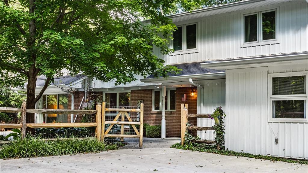 7919 Spring Mill Road Indianapolis, IN 46260 - Photo 43 of 54 Gallery Image 43