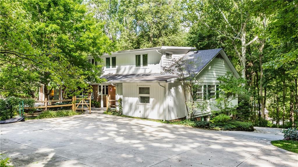 7919 Spring Mill Road Indianapolis, IN 46260 - Photo 46 of 54 Gallery Image 46