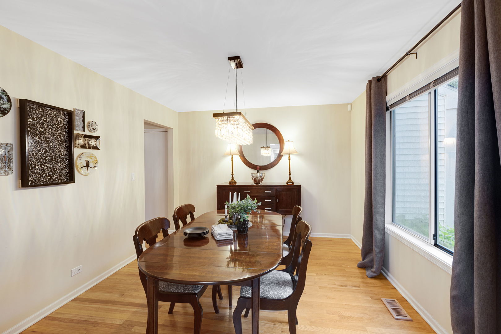 49 Mohawk Street Cary, IL 60013 - Photo 7 of 34 Gallery Image 7
