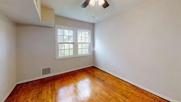 $1,250 | 224 West Hull Street, Unit A, Denison, TX 75020
