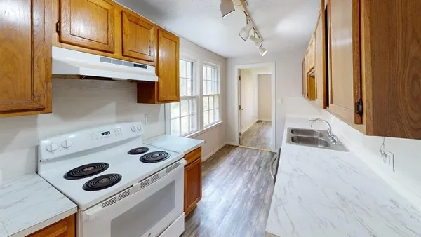 $1,250 | 224 West Hull Street, Unit A, Denison, TX 75020