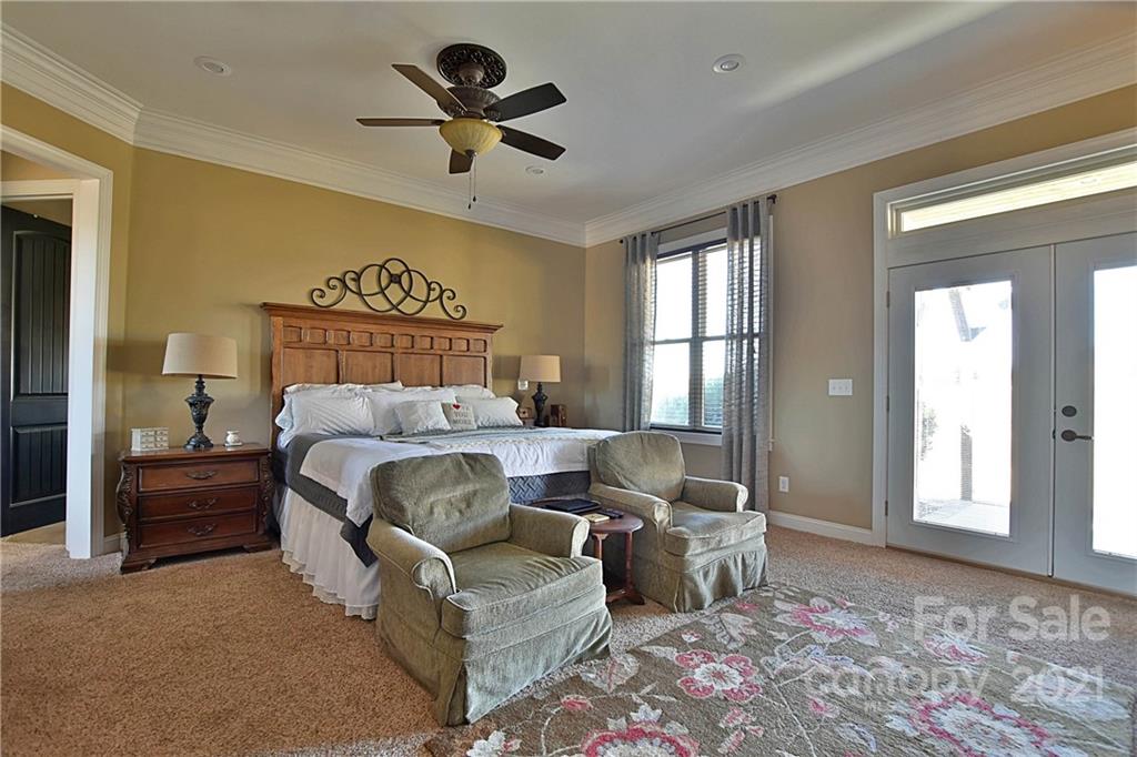 3822 Zebulon Williams Road Monroe, NC 28110 - Photo 14 of 36 a living room with furniture and a window