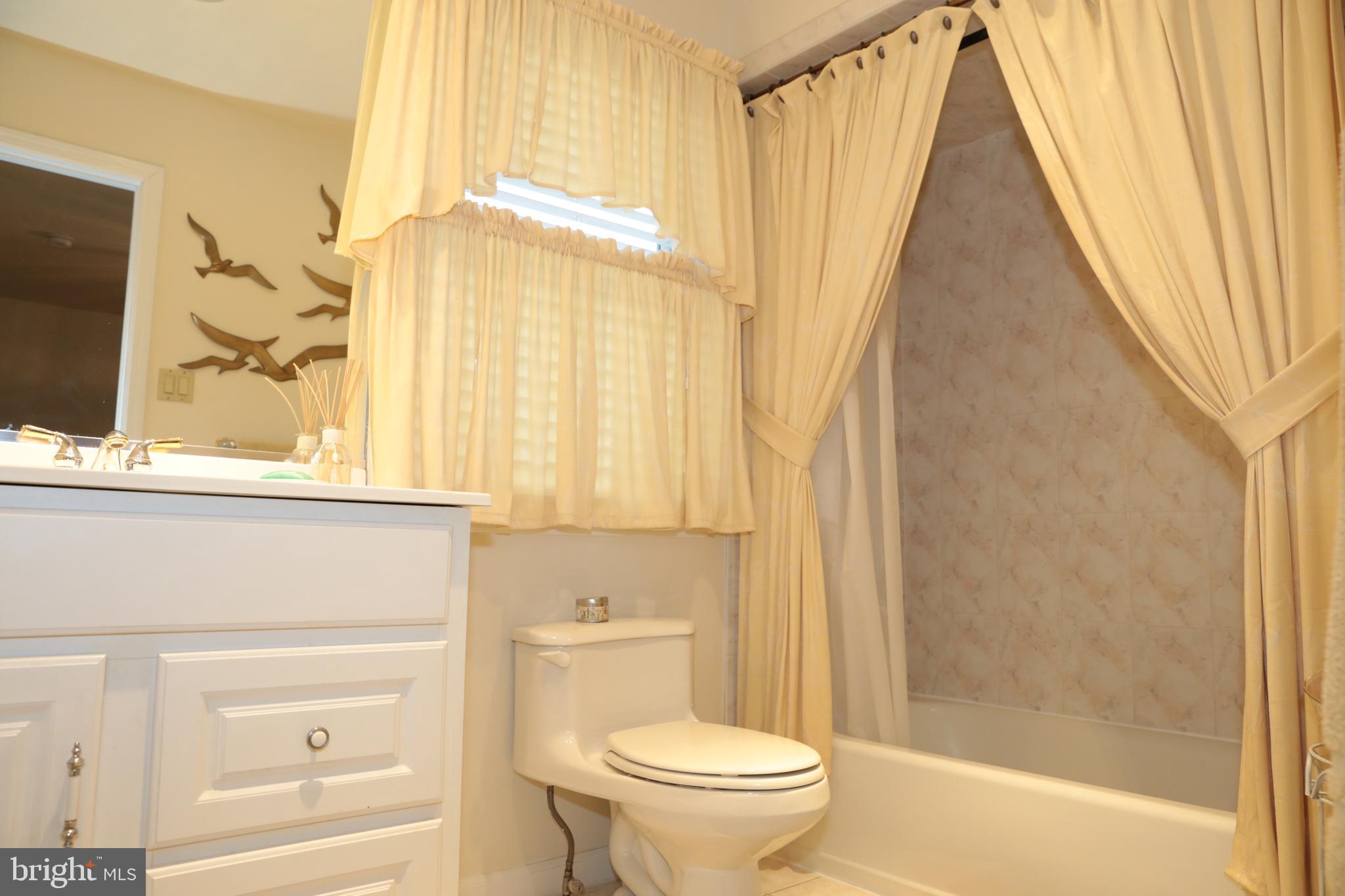 29 Wolfpack Road Hamilton, NJ 08619 - Photo 23 of 49 full bath