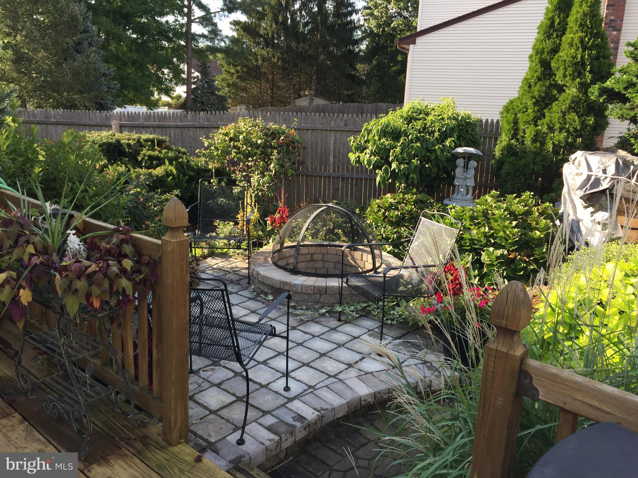 29 Wolfpack Road Hamilton, NJ 08619 - Photo 34 of 49 deck and patio with firepit