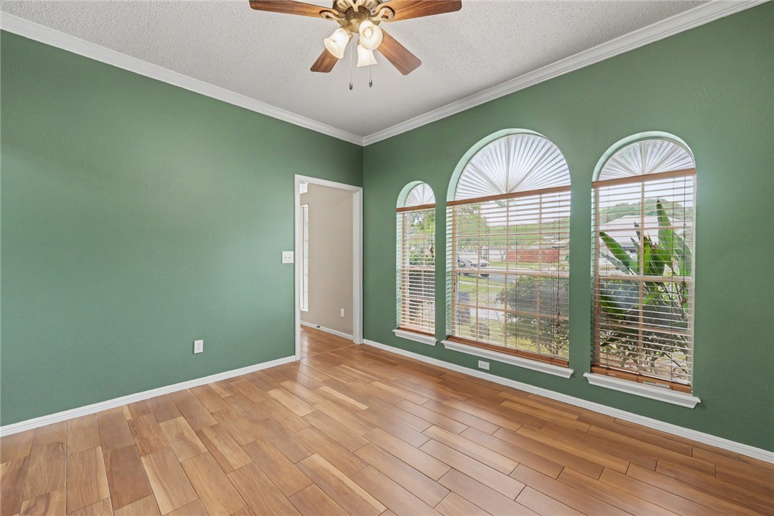 7617 Del Rio Drive Corpus Christi, TX 78413 - Photo 7 of 38