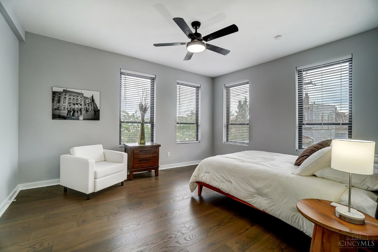 1014 Celestial Street Cincinnati, OH 45202 - Photo 35 of 47