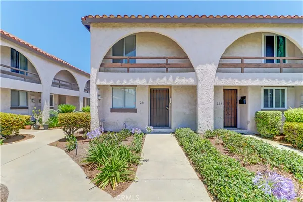 $565,000 | 225 South Aron Place, Anaheim, CA 92804