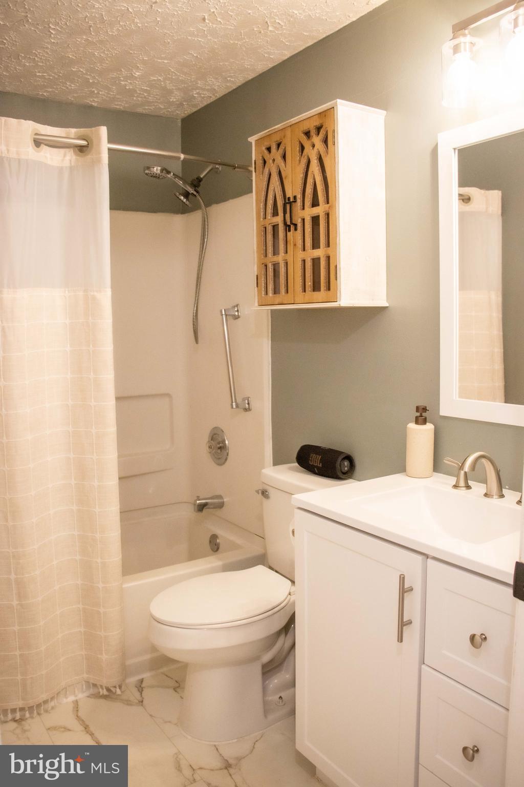 369 West Ridge Loop Road Romney, WV 26757 - Photo 21 of 43 Bathroom 1- Full Bath (hallway entry)