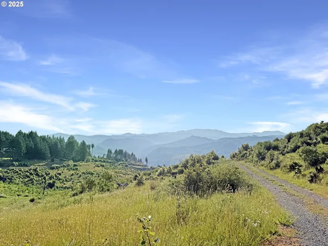 $150,000 | 466 Gardner Ridge Road, Brookings, OR 97415