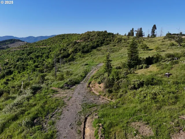 $150,000 | 466 Gardner Ridge Road, Brookings, OR 97415