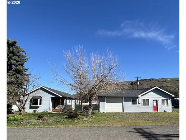 $349,000 | 107 West 2nd Street, Wallowa, OR 97885