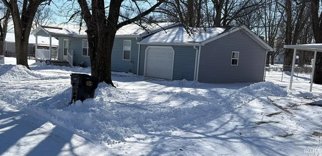 $174,000 | 205 East Lewis Street, Carlisle, IN 47838