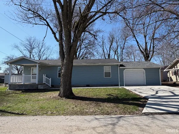 $174,000 | 205 East Lewis Street, Carlisle, IN 47838