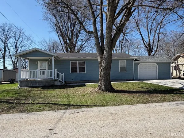 $174,000 | 205 East Lewis Street, Carlisle, IN 47838