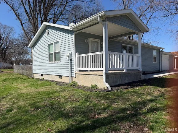 $174,000 | 205 East Lewis Street, Carlisle, IN 47838
