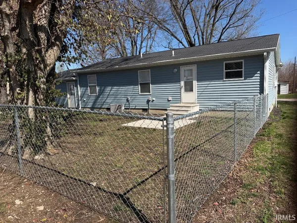 $174,000 | 205 East Lewis Street, Carlisle, IN 47838