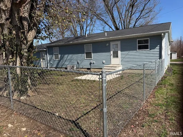 $174,000 | 205 East Lewis Street, Carlisle, IN 47838