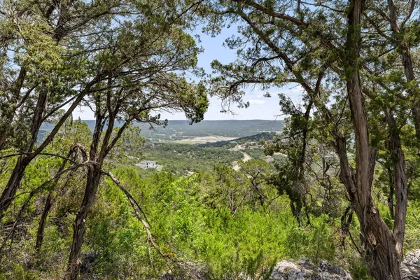 $390,000 | 17933 Ranchland Hill Vista, Jonestown, TX 78645