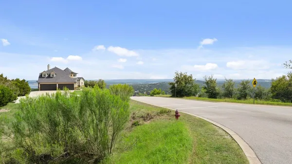 $390,000 | 17933 Ranchland Hill Vista, Jonestown, TX 78645