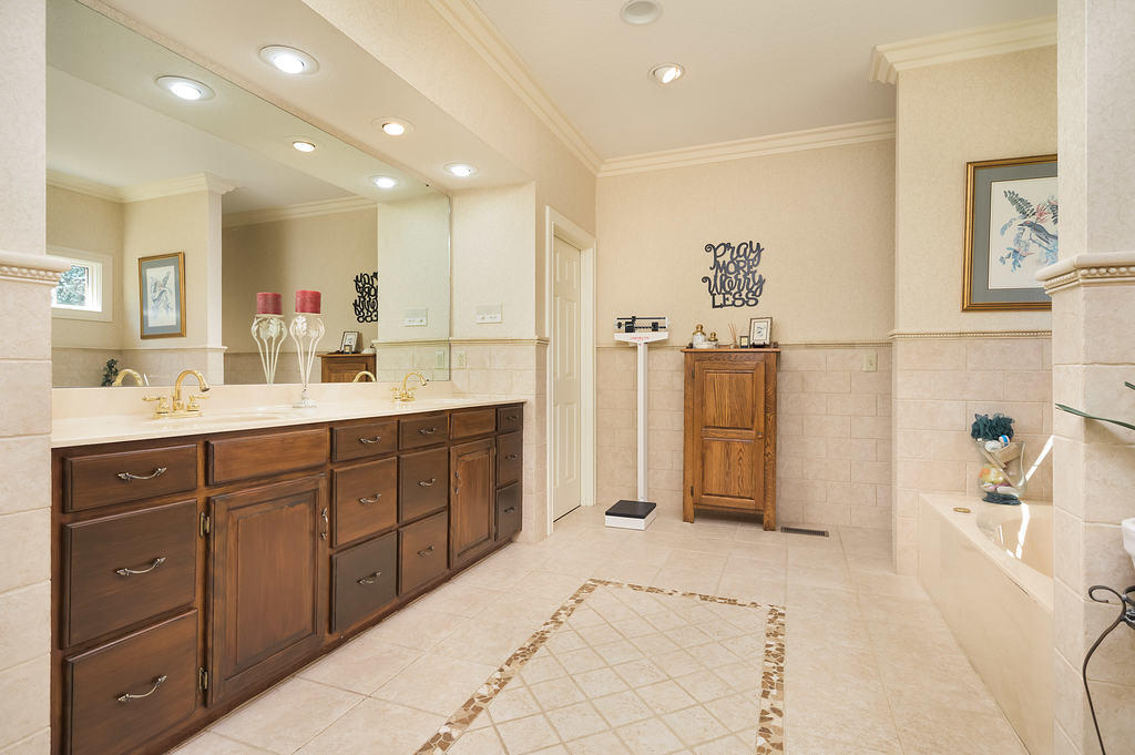 5310 Trewhitt Road Southeast Cleveland, TN 37323 - Photo 22 of 57 5310-trewhitt-rd-41