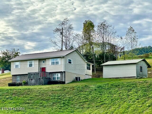 513 Highpoint Road Rose Hill, VA 24281 - Photo 2 of 39 front/side view