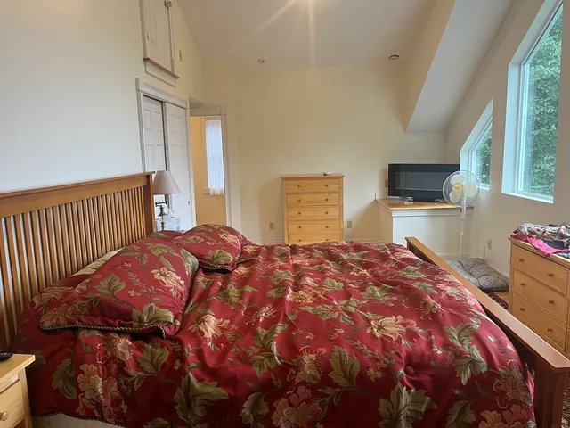 $649,000 | 85 Lake Drive, Shutesbury, MA 01072