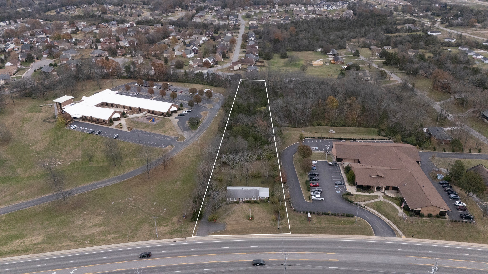 2825 North Mt Juliet Road Mount Juliet, TN 37122 - Photo 2 of 15 an aerial view of a residential houses with outdoor space