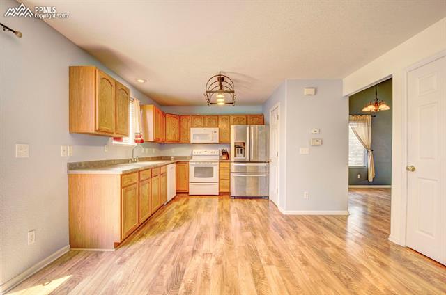 11015 Berry Farm Road Fountain, CO 80817 - Photo 9 of 33 Gallery Image 9