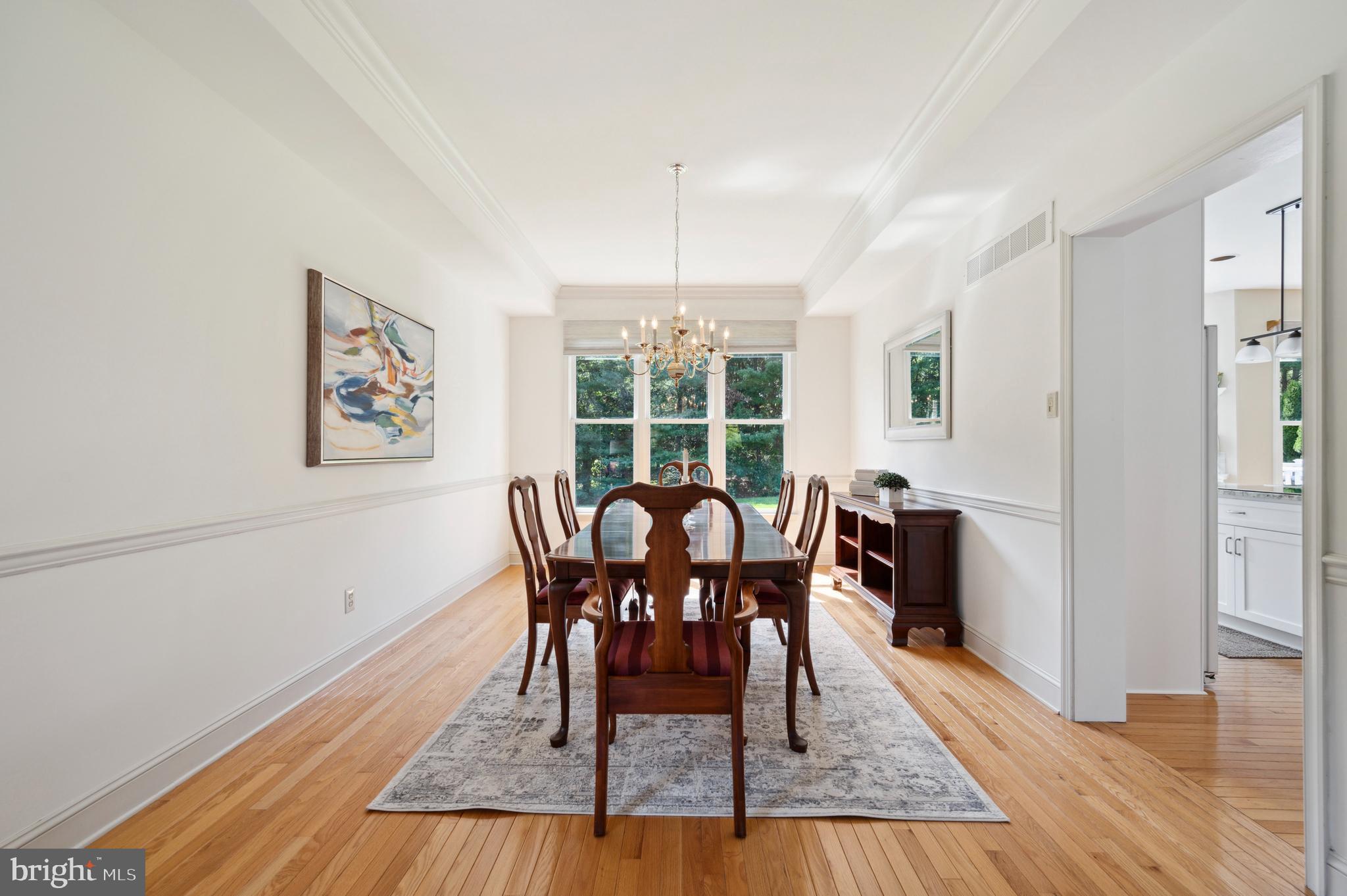 4 Stoney End Road Broomall, PA 19008 - Photo 11 of 50 Dining room
