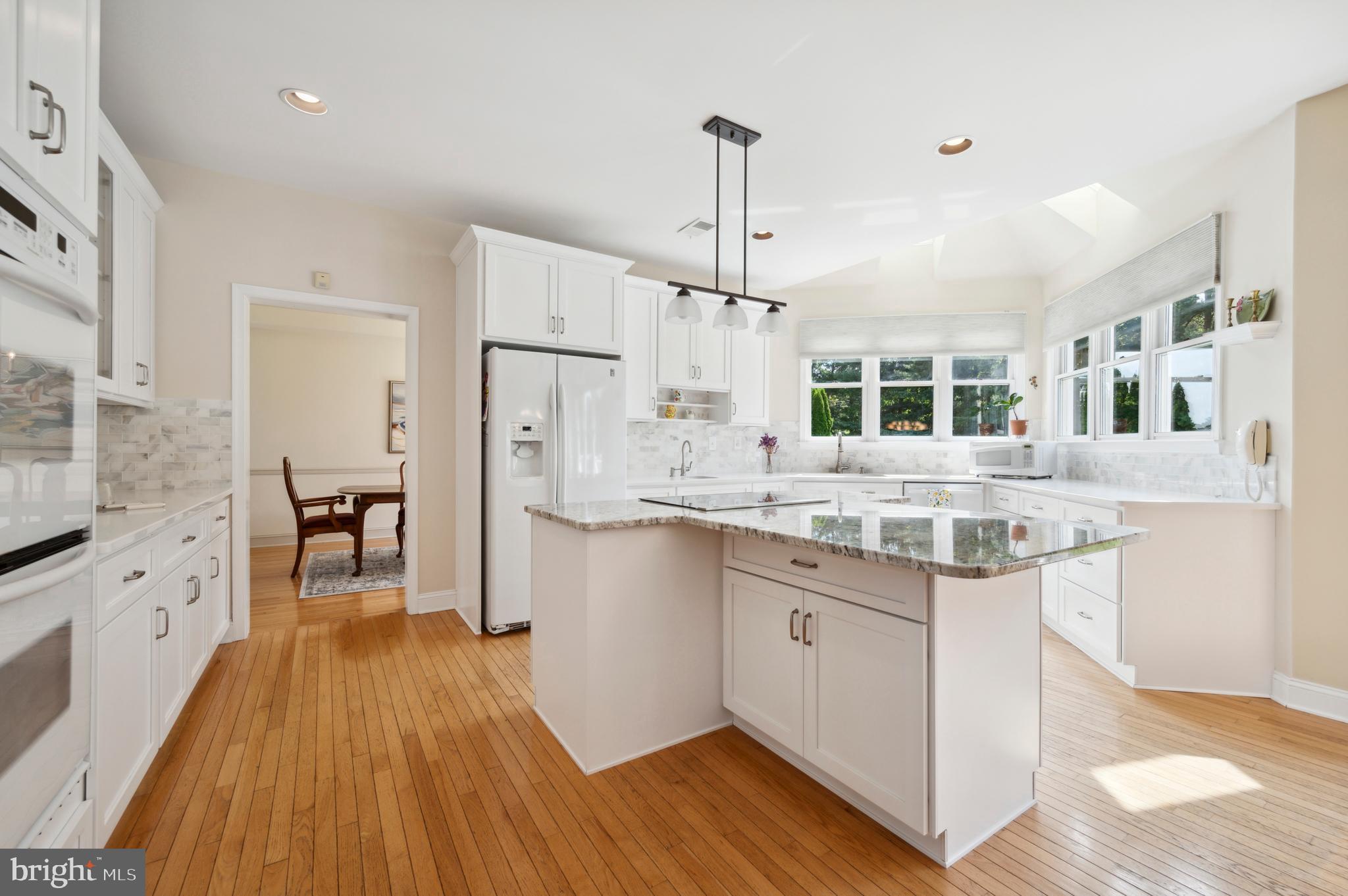 4 Stoney End Road Broomall, PA 19008 - Photo 14 of 50 Cooks Kitchen updated in 2019
