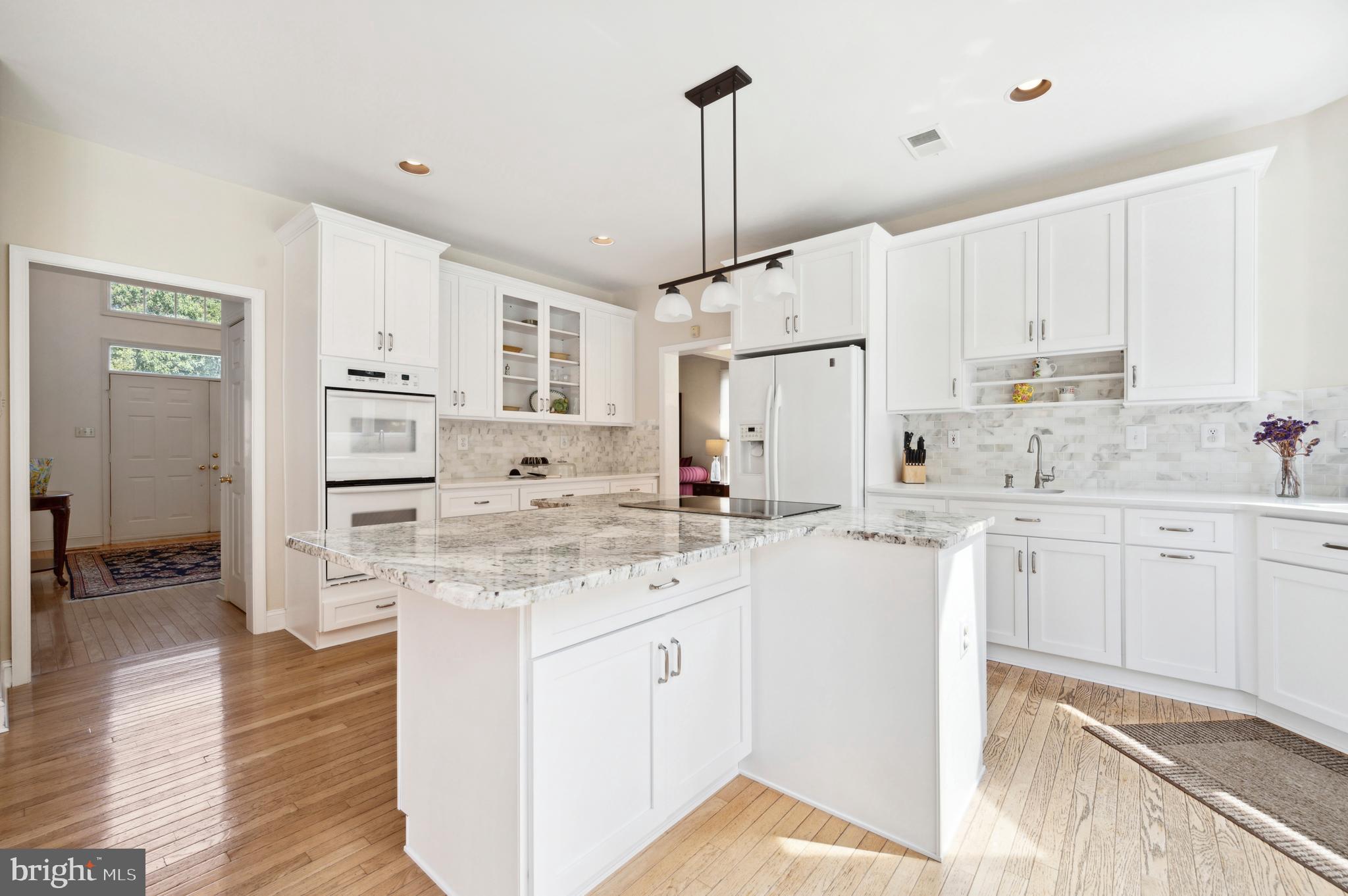 4 Stoney End Road Broomall, PA 19008 - Photo 15 of 50 Quartz and granite counters