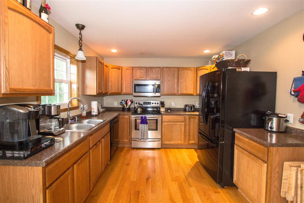 65 Outback Road Fairfax, VT 05454 - Photo 2 of 40