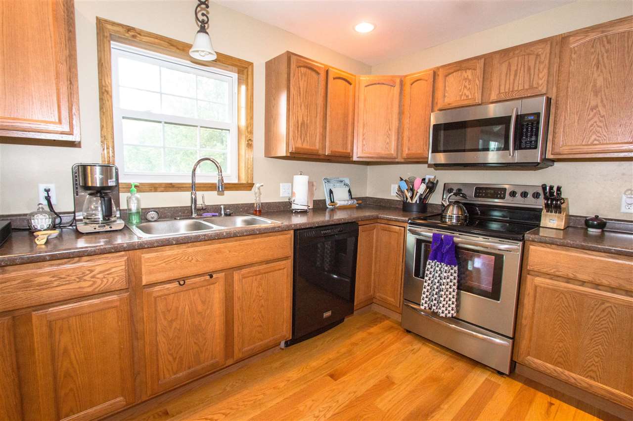 65 Outback Road Fairfax, VT 05454 - Photo 3 of 40