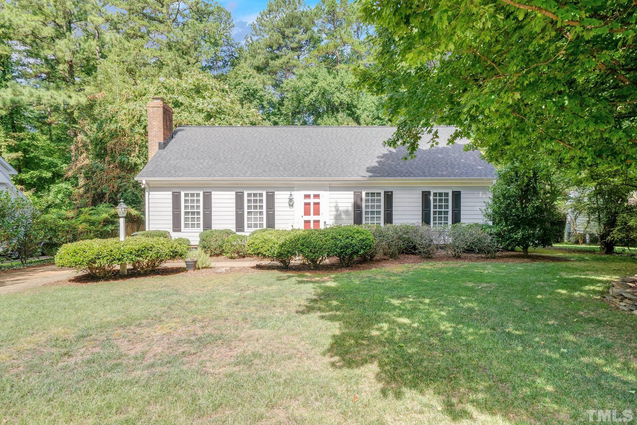 6524 Wynbrook Way Raleigh, NC 27612 - Photo 3 of 27
