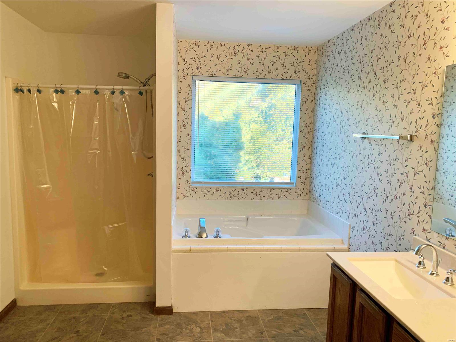 3269 Tanglebrook Drive Shiloh, IL 62221 - Photo 16 of 25 Gallery Image 16
