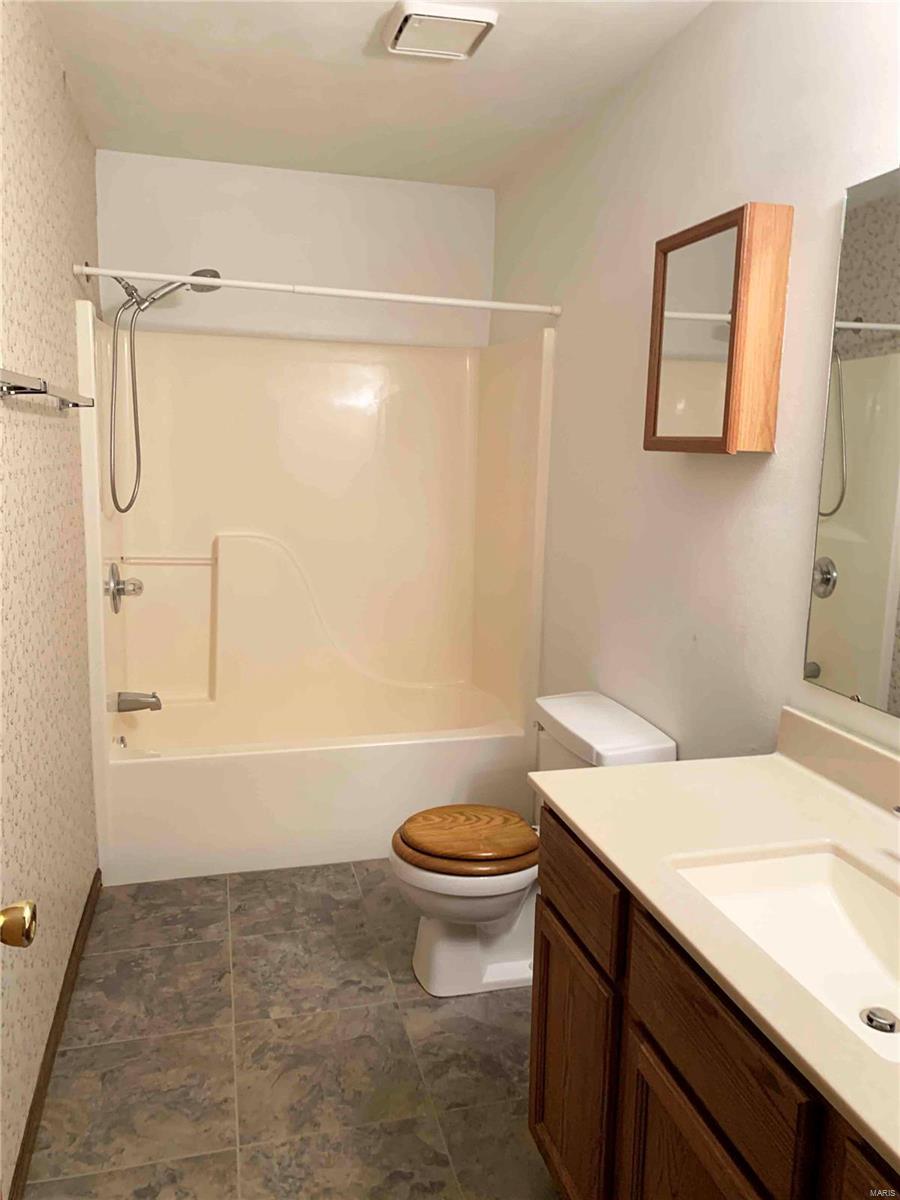3269 Tanglebrook Drive Shiloh, IL 62221 - Photo 24 of 25 Gallery Image 24