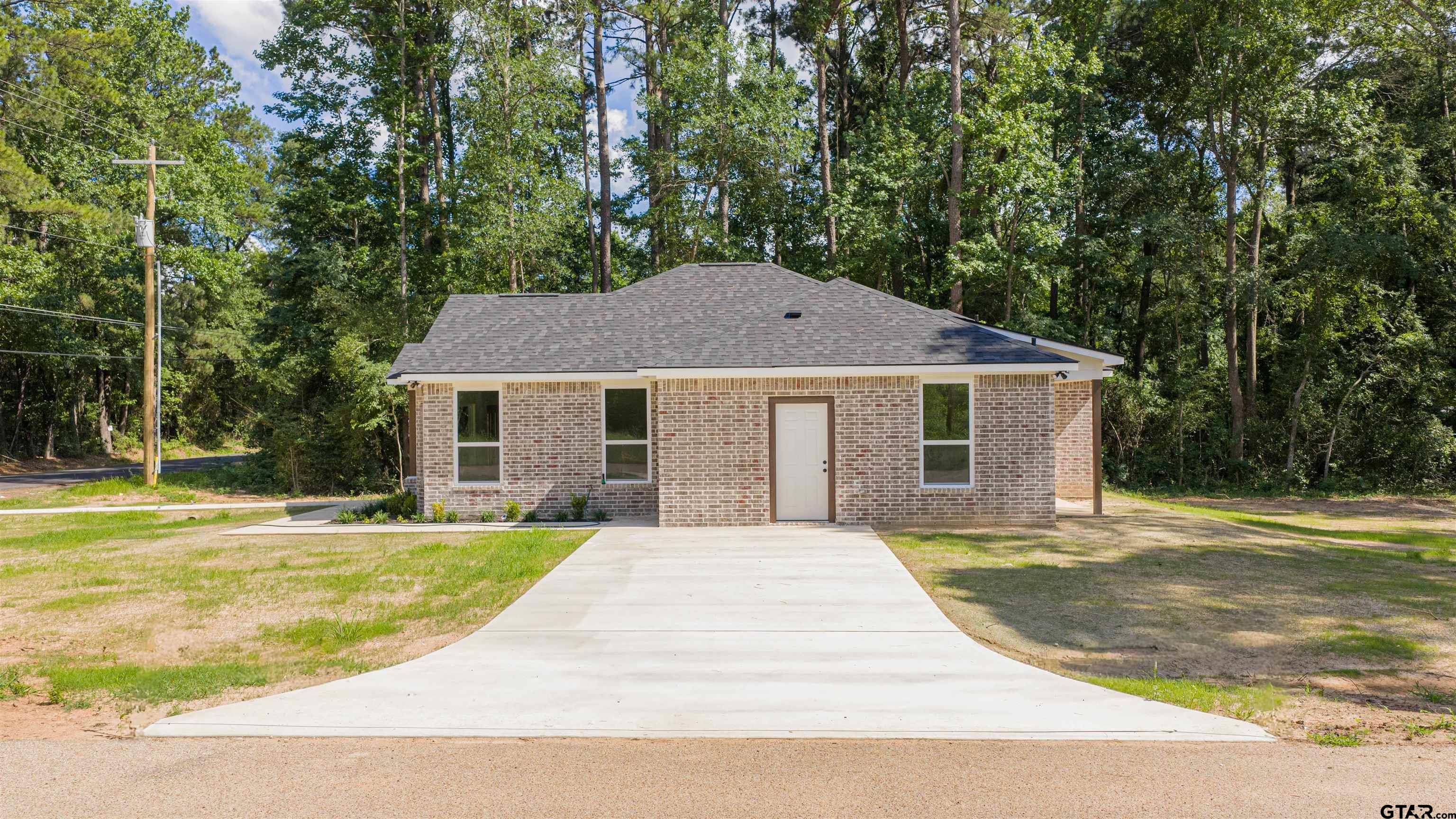 1219 Cherokee Street Longview, TX 75604 - Photo 41 of 44