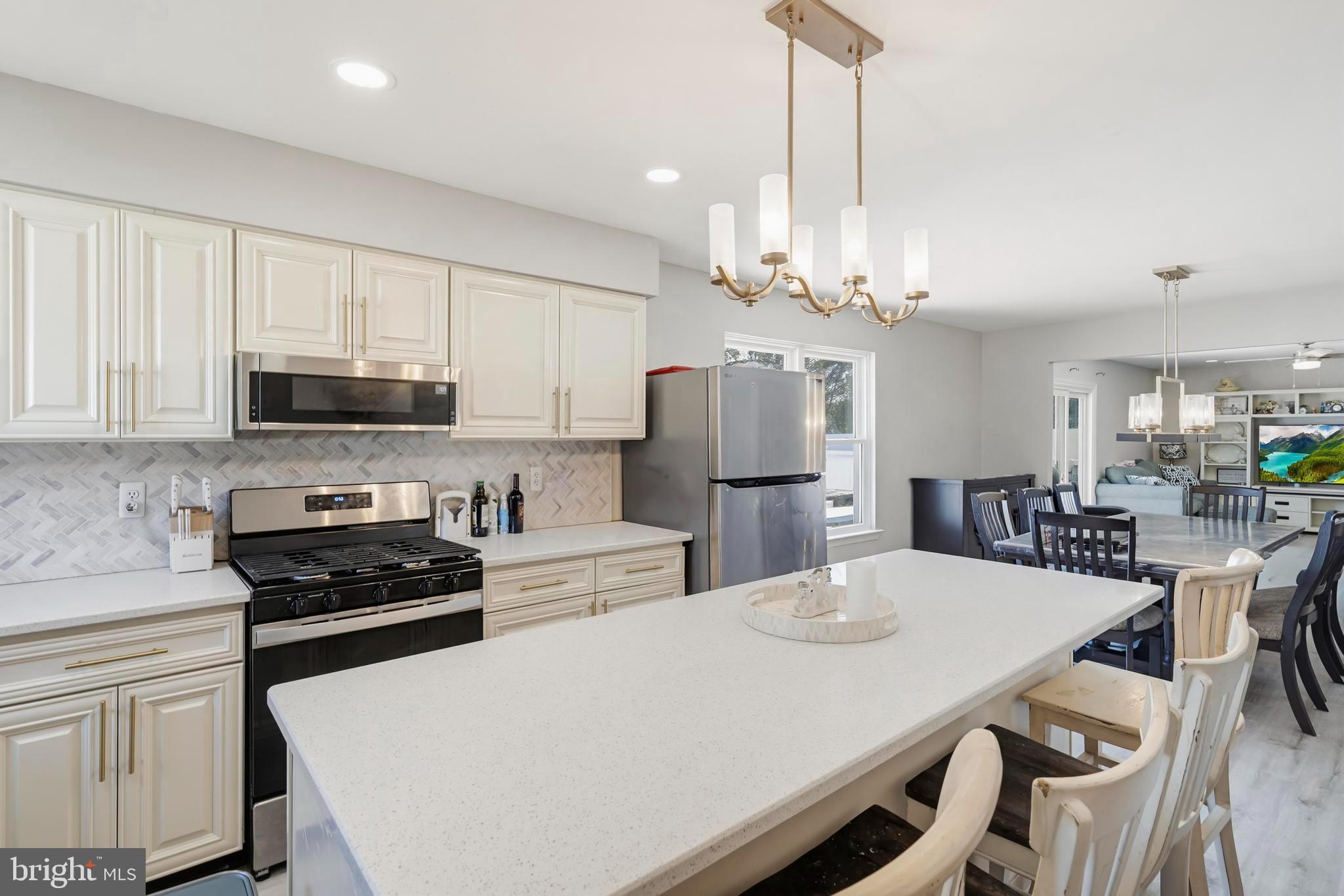 147 Locust Street Tuckerton, NJ 08087 - Photo 14 of 37