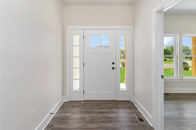 $613,900 | 69 Chase Meadow Trail, Mendon, NY 14472